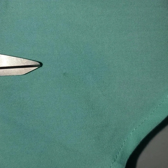 Southetn Tide Flounced Cold-Shoulder Top Color Offshore Green Size XL NWT - Picture 4 of 10